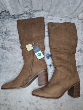 Universal Thread Memory Foam Tan/Brown Slouch Suede Mid-Calf Block Heel Boots